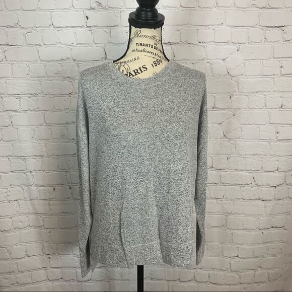 BP crew neck light gray sweater size XS - Picture 1 of 6